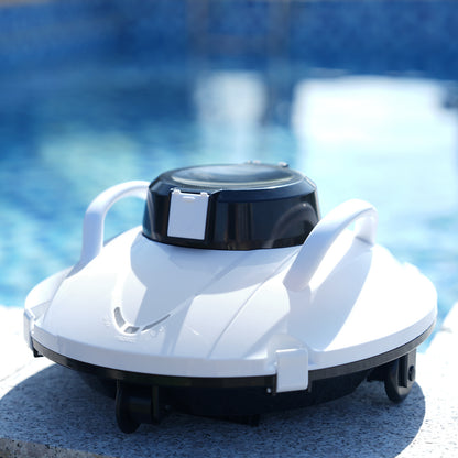 Pool Cleaning Machine